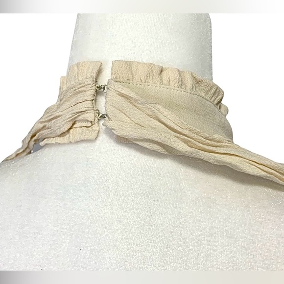 ASTR  Cream Halter Ruffle Keyhole Camisole Top - Picture 4 of 8